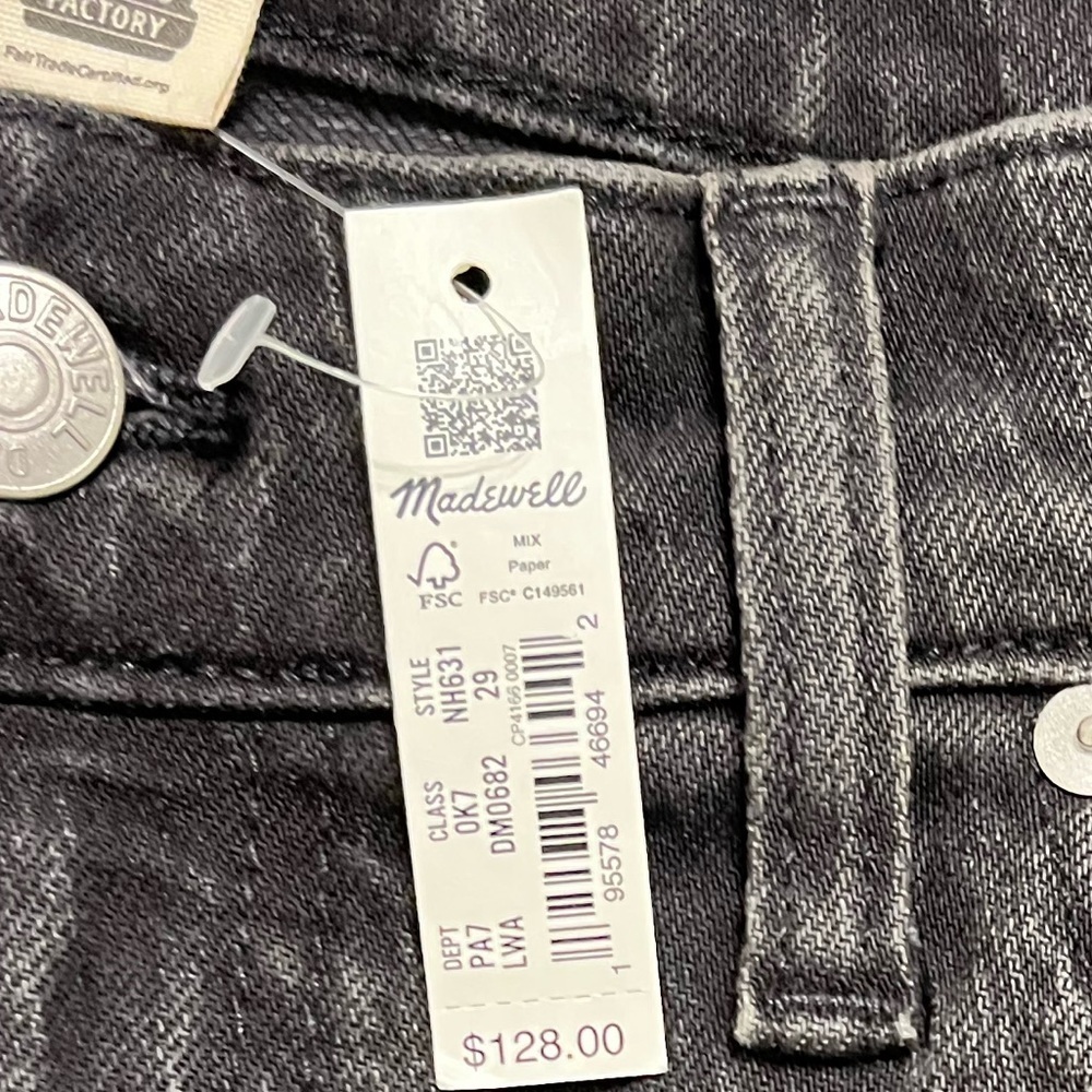 NEW MADEWELL- The Perfect Vintage Low Rise in Black - Picture 8 of 9